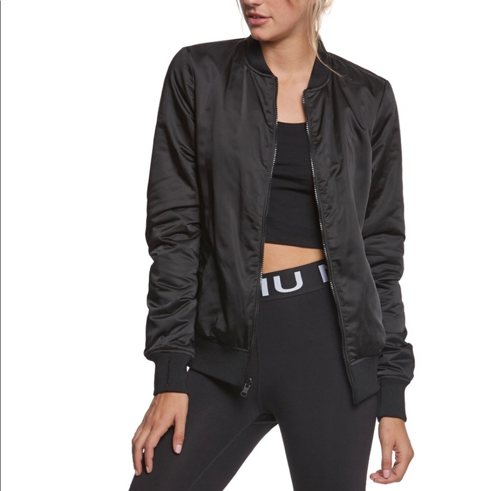 Blanc Noir women reversible bamber Jacket